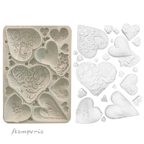 Stamperia - Alice in Christmas A5 Silicon Mould Simple Hearts