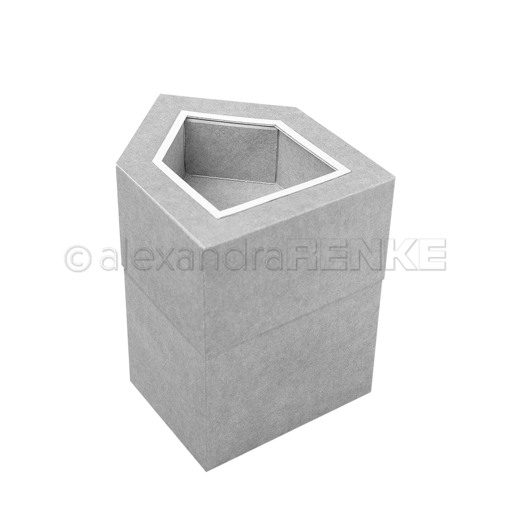 Alexandra Renke - Stanze 'Haus Box'