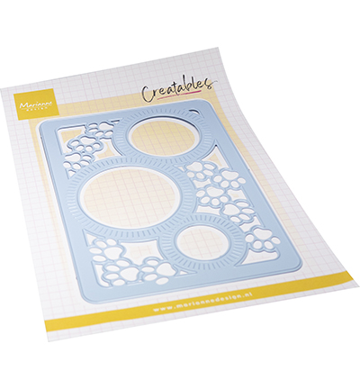 Mairanne Design - Lay out Paws Mairanne Design - Lay out Paws