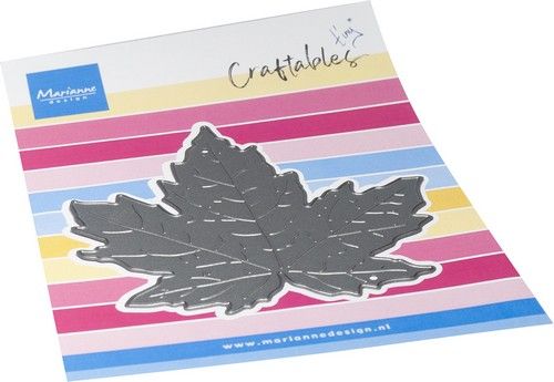 Marianne D Craftable Tiny‘s Maple leaf Marianne D Craftable Tiny‘s Maple leaf