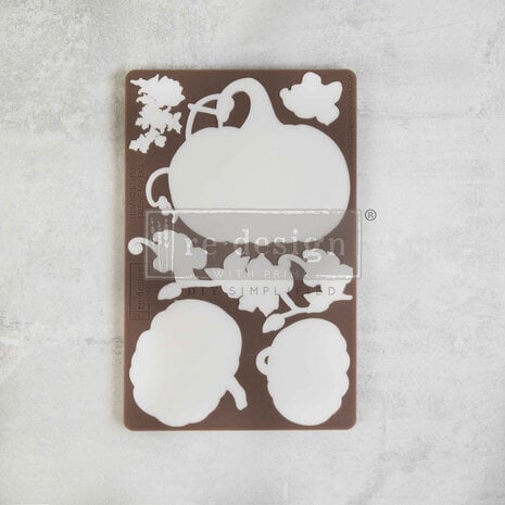 Prima Marketing Re-Design Mould - Falling for Fall 5x8 Inch Decor Mould