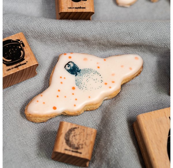 stempel-planet-3-mond_4