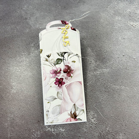 simple-and-basic-tag-pocket-cutting-dies-sbd2662