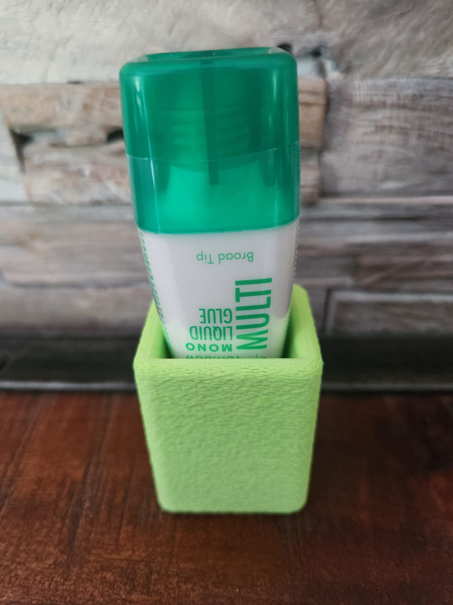 Stempelmühle - Kleberständer Tombow - Matte Apple Green