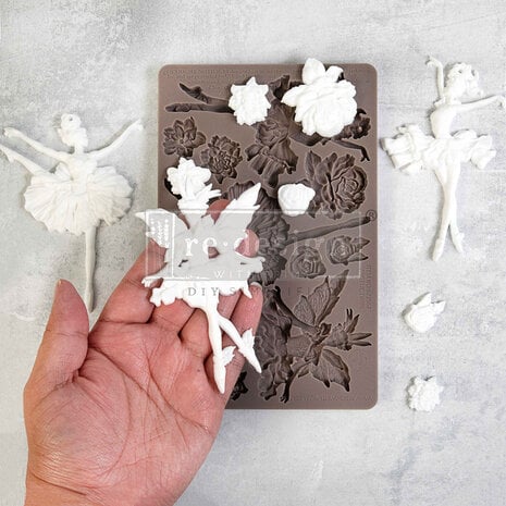 Prima Marketing Re-Design Mould - Angelic Twirl 5x8 Inch Decor Mould 
