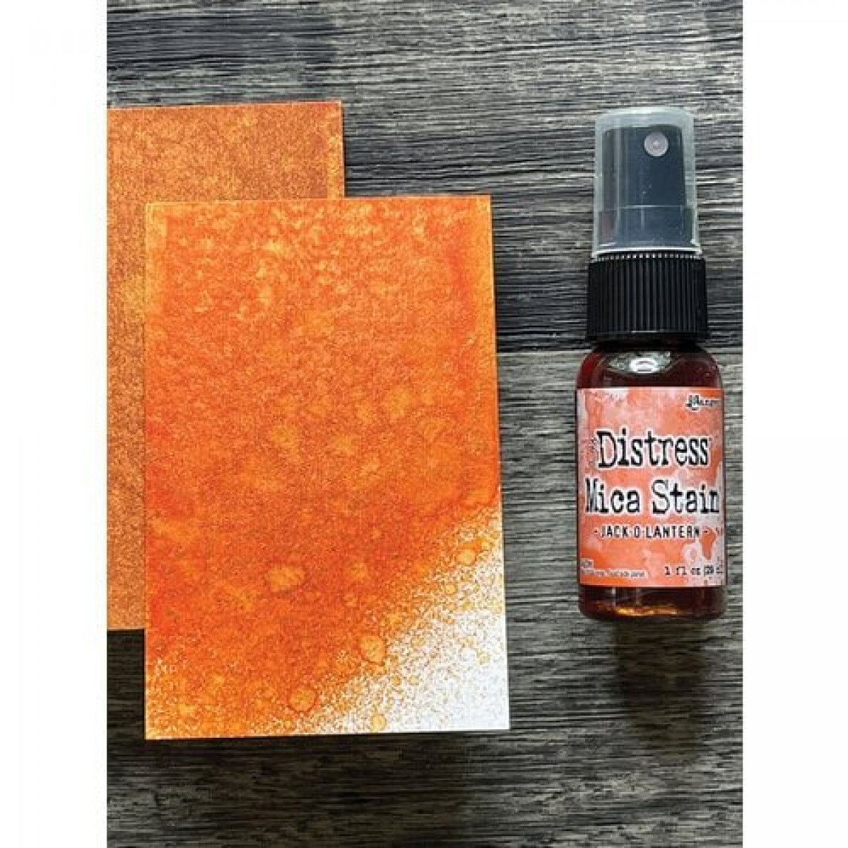 Ranger Tim Holtz - Distress Mica Stain Spray - Jack O'Lantern Ranger Tim Holtz - Distress Mica Stain Spray - Jack O'Lantern